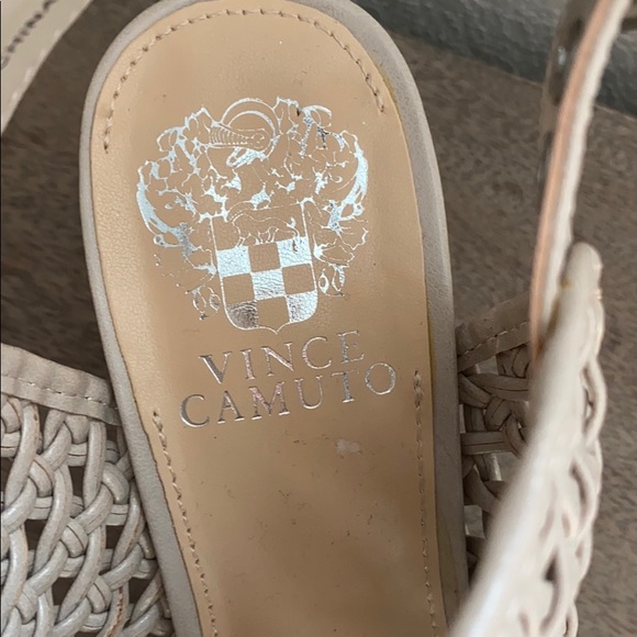 Vince Camuto caged heel - Picture 4 of 6